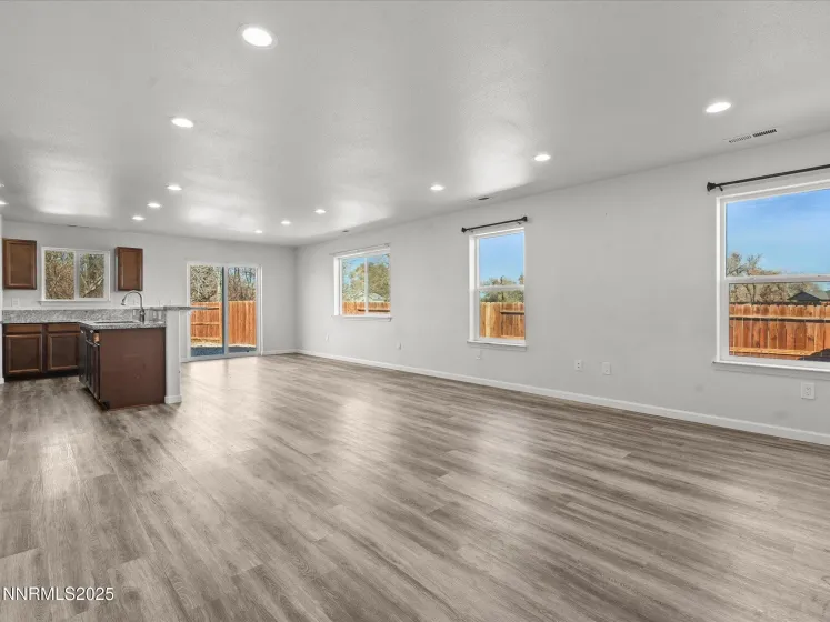 2041 Verona, Fallon, Nevada 89406, 3 Bedrooms Bedrooms, ,2 BathroomsBathrooms,Residential,Residential,Verona,250058723