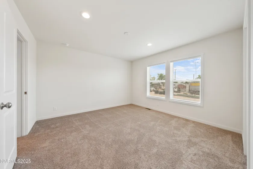 2550 Pueblo, Silver Springs, Nevada 89429, 3 Bedrooms Bedrooms, ,2 BathroomsBathrooms,Residential,Residential,Pueblo,250050729