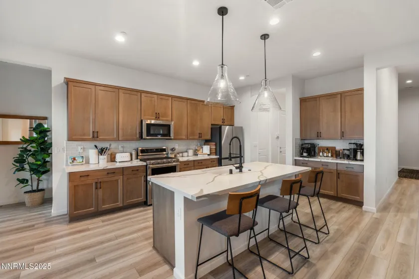 2150 Kinglet, Spanish Springs, Nevada 89441, 3 Bedrooms Bedrooms, ,4 BathroomsBathrooms,Residential,Residential,Kinglet,250058724