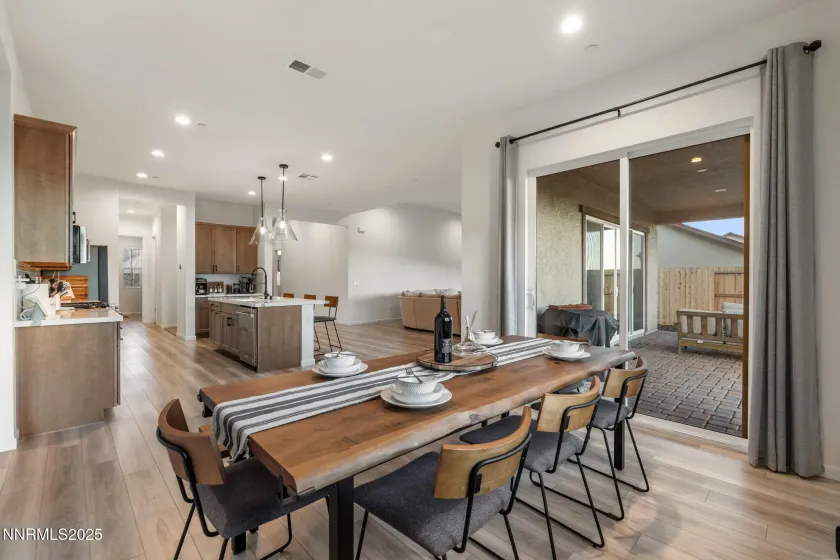 2150 Kinglet, Spanish Springs, Nevada 89441, 3 Bedrooms Bedrooms, ,4 BathroomsBathrooms,Residential,Residential,Kinglet,250058724