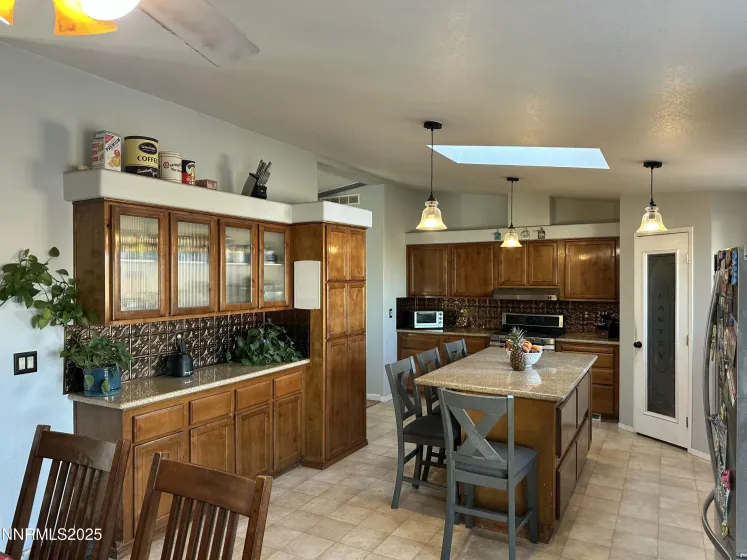 3250 4th, Silver Springs, Nevada 89429, 4 Bedrooms Bedrooms, ,2 BathroomsBathrooms,Residential,Residential,4th,250058726