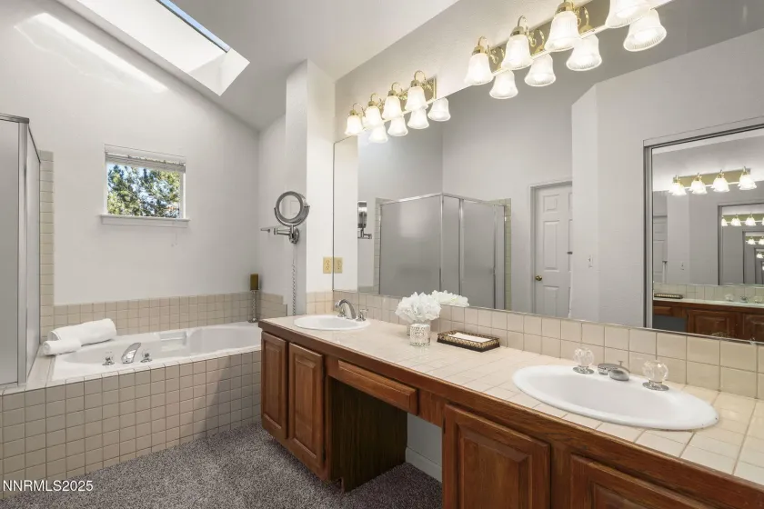 3318 Current, Reno, Nevada 89509, 3 Bedrooms Bedrooms, ,2 BathroomsBathrooms,Residential,Residential,Current,250058727