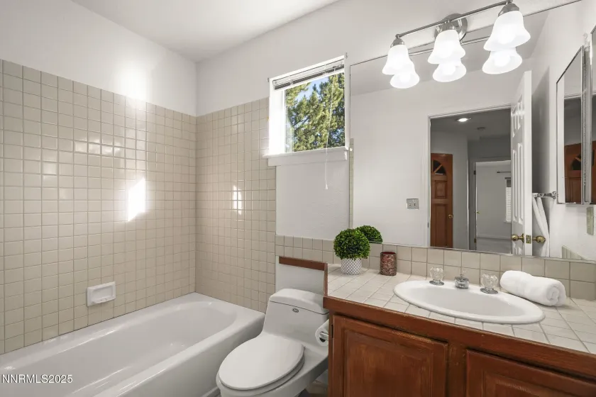 3318 Current, Reno, Nevada 89509, 3 Bedrooms Bedrooms, ,2 BathroomsBathrooms,Residential,Residential,Current,250058727