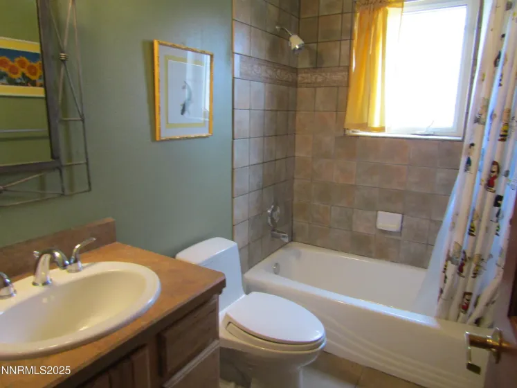 158 Walker, Yerington, Nevada 89447, 3 Bedrooms Bedrooms, ,3 BathroomsBathrooms,Residential,Residential,Walker,250058728