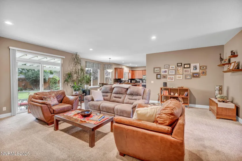 1707 Monticello, Minden, Nevada 89423, 3 Bedrooms Bedrooms, ,2 BathroomsBathrooms,Residential,Residential,Monticello,250057040