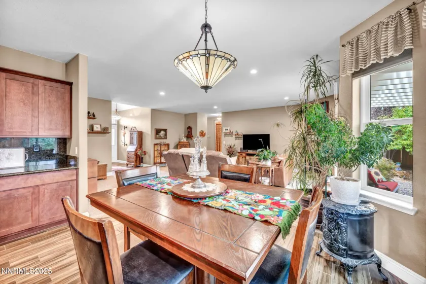 1707 Monticello, Minden, Nevada 89423, 3 Bedrooms Bedrooms, ,2 BathroomsBathrooms,Residential,Residential,Monticello,250057040