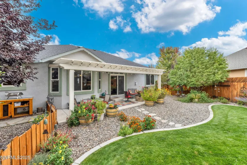 1707 Monticello, Minden, Nevada 89423, 3 Bedrooms Bedrooms, ,2 BathroomsBathrooms,Residential,Residential,Monticello,250057040