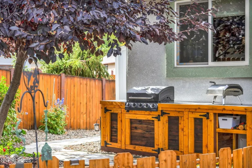 1707 Monticello, Minden, Nevada 89423, 3 Bedrooms Bedrooms, ,2 BathroomsBathrooms,Residential,Residential,Monticello,250057040