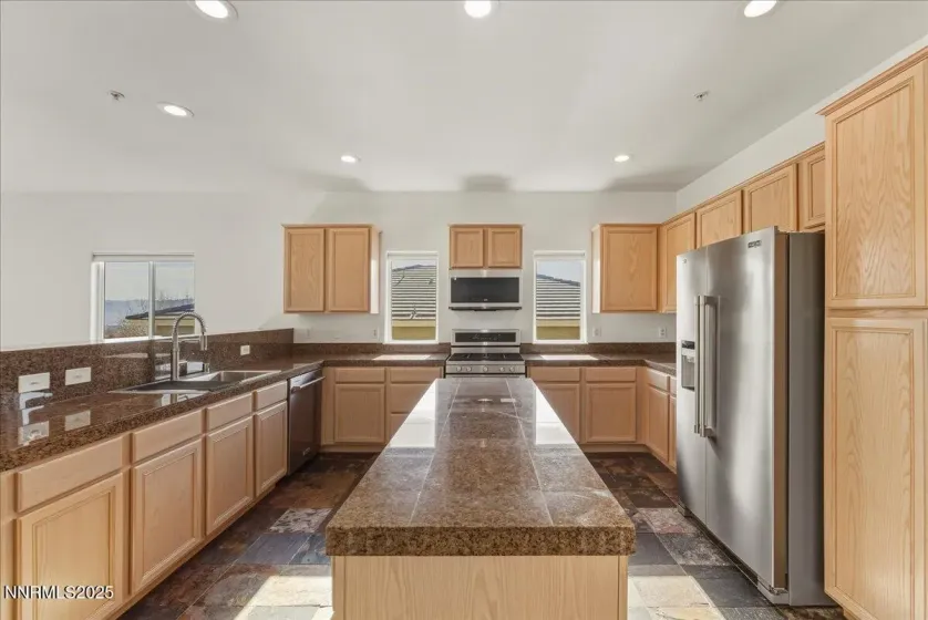 3420 Fairway, Sparks, Nevada 89431, 3 Bedrooms Bedrooms, ,3 BathroomsBathrooms,Residential,Residential,Fairway,250058731