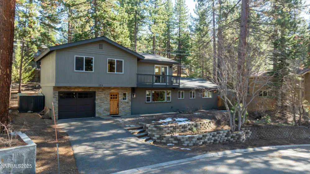 171 Pine, Stateline, Nevada 89449, 4 Bedrooms Bedrooms, ,3 BathroomsBathrooms,Residential,Residential,Pine,250058732