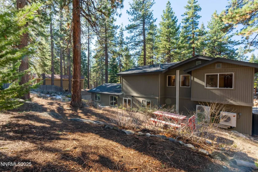 171 Pine, Stateline, Nevada 89449, 4 Bedrooms Bedrooms, ,3 BathroomsBathrooms,Residential,Residential,Pine,250058732