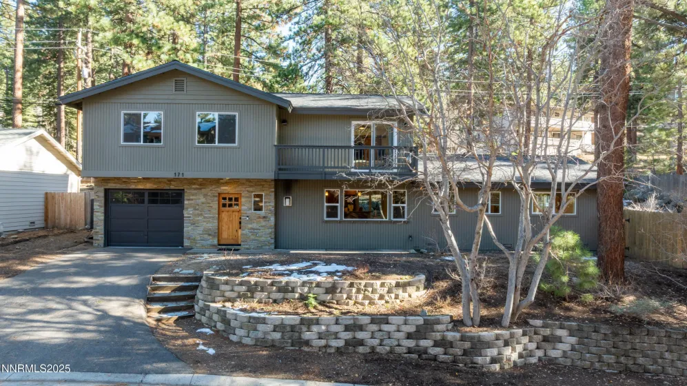 171 Pine, Stateline, Nevada 89449, 4 Bedrooms Bedrooms, ,3 BathroomsBathrooms,Residential,Residential,Pine,250058732