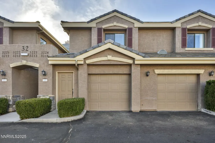 900 Meadows, Reno, Nevada 89521, 2 Bedrooms Bedrooms, ,2 BathroomsBathrooms,Residential,Residential,Meadows,250058734