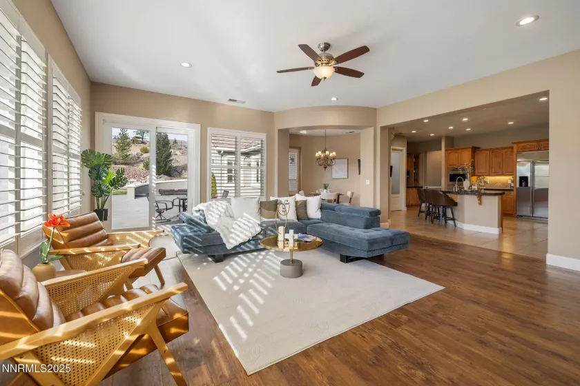 5360 Biarritz, Reno, Nevada 89511, 4 Bedrooms Bedrooms, ,4 BathroomsBathrooms,Residential,Residential,Biarritz,250058736