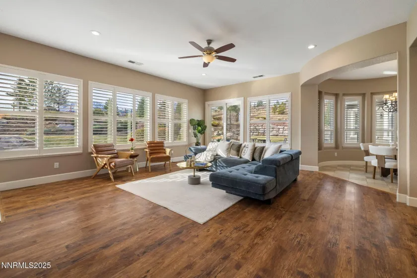 5360 Biarritz, Reno, Nevada 89511, 4 Bedrooms Bedrooms, ,4 BathroomsBathrooms,Residential,Residential,Biarritz,250058736