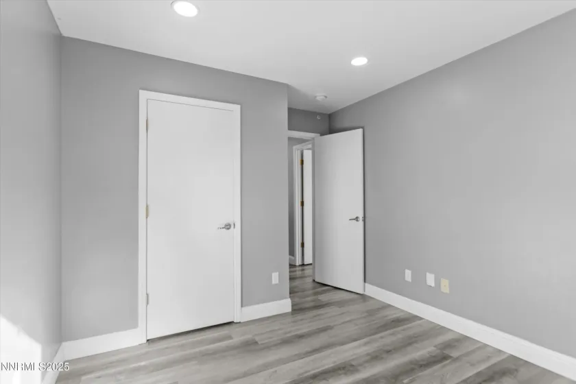 1239 Lullabrooke, Sparks, Nevada 89436, 3 Bedrooms Bedrooms, ,2 BathroomsBathrooms,Residential,Residential,Lullabrooke,250058735