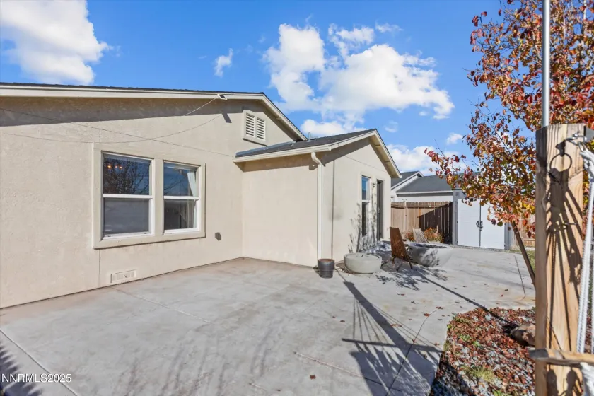 1239 Lullabrooke, Sparks, Nevada 89436, 3 Bedrooms Bedrooms, ,2 BathroomsBathrooms,Residential,Residential,Lullabrooke,250058735