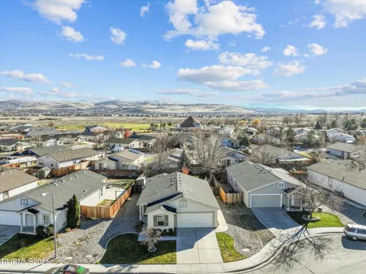 1239 Lullabrooke, Sparks, Nevada 89436, 3 Bedrooms Bedrooms, ,2 BathroomsBathrooms,Residential,Residential,Lullabrooke,250058735