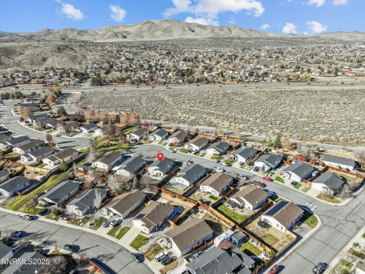 1239 Lullabrooke, Sparks, Nevada 89436, 3 Bedrooms Bedrooms, ,2 BathroomsBathrooms,Residential,Residential,Lullabrooke,250058735