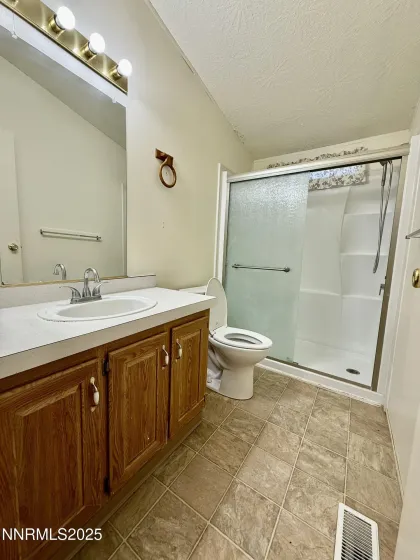 195 Classic, Fallon, Nevada 89406, 3 Bedrooms Bedrooms, ,2 BathroomsBathrooms,Residential,Residential,Classic,250058739