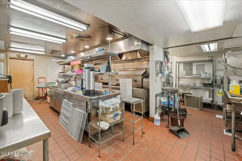 120 Country Club, Incline Village, Nevada 89451, ,Commercial Lease,Manufactured,Country Club,250058740