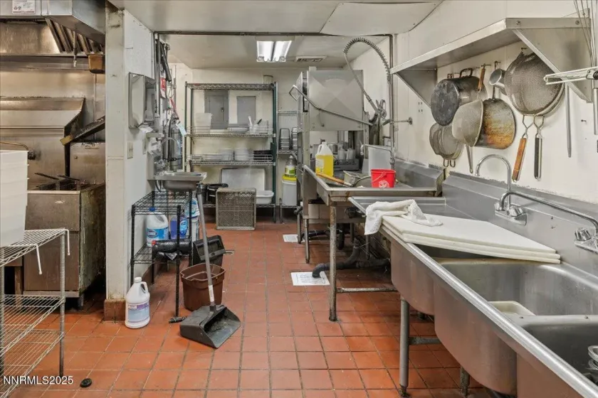 120 Country Club, Incline Village, Nevada 89451, ,Commercial Lease,Manufactured,Country Club,250058740