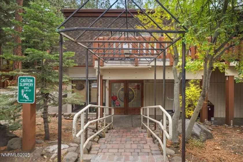 120 Country Club, Incline Village, Nevada 89451, ,Commercial Lease,Manufactured,Country Club,250058740