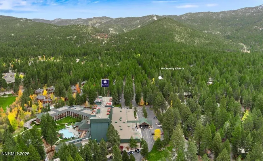 120 Country Club, Incline Village, Nevada 89451, ,Commercial Lease,Manufactured,Country Club,250058740