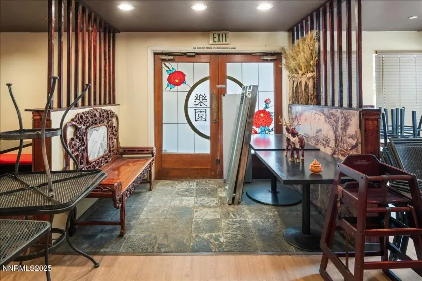 120 Country Club, Incline Village, Nevada 89451, ,Commercial Lease,Manufactured,Country Club,250058740