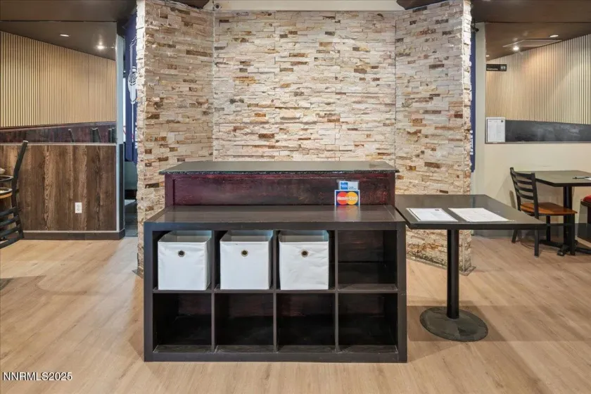 120 Country Club, Incline Village, Nevada 89451, ,Commercial Lease,Manufactured,Country Club,250058740