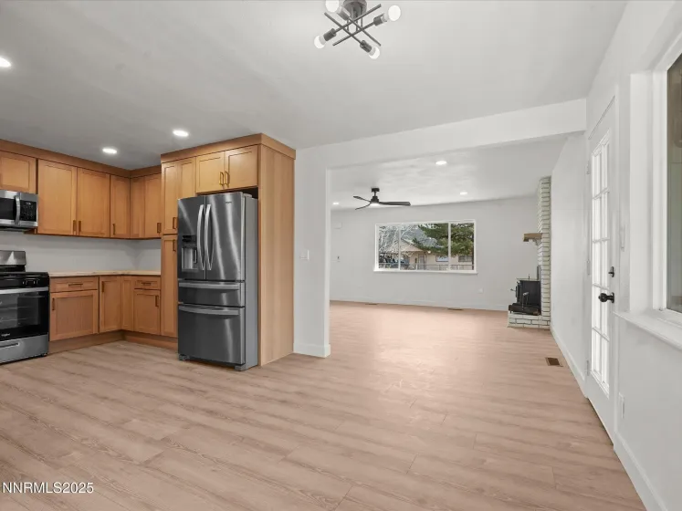 2940 Lukens, Carson City, Nevada 89706, 3 Bedrooms Bedrooms, ,2 BathroomsBathrooms,Residential,Residential,Lukens,250058745