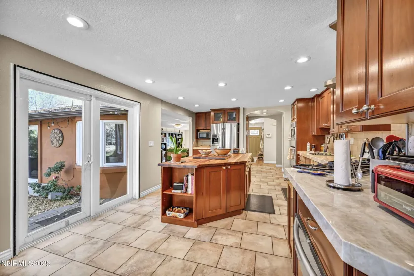 1165 Harvey Ln., Reno, Nevada 89509, 4 Bedrooms Bedrooms, ,4 BathroomsBathrooms,Residential,Residential,Harvey Ln.,250058744