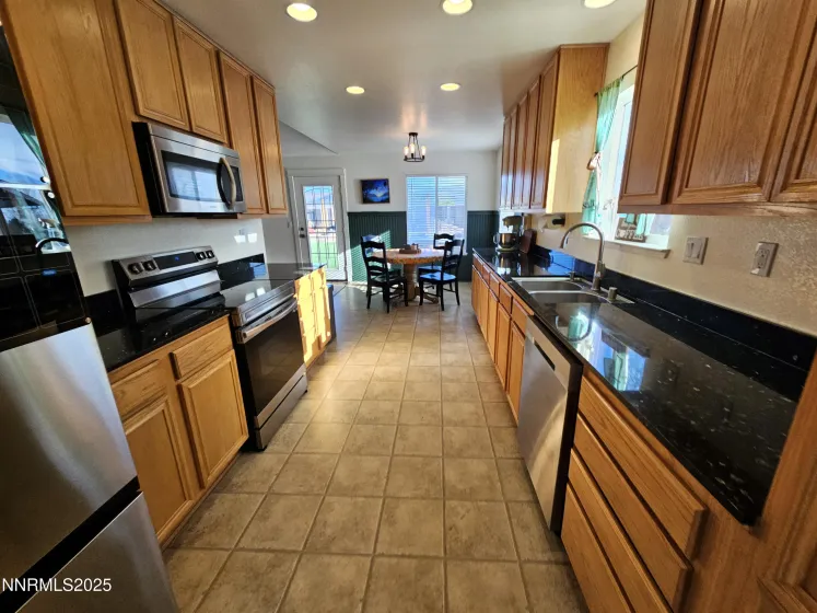 2320 Mammatus, Spanish Springs, Nevada 89441, 5 Bedrooms Bedrooms, ,3 BathroomsBathrooms,Residential,Residential,Mammatus,250058748