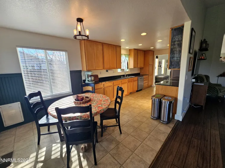 2320 Mammatus, Spanish Springs, Nevada 89441, 5 Bedrooms Bedrooms, ,3 BathroomsBathrooms,Residential,Residential,Mammatus,250058748