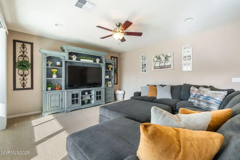 3090 Show Jumper, Reno, Nevada 89521, 4 Bedrooms Bedrooms, ,4 BathroomsBathrooms,Residential,Residential,Show Jumper,250058751