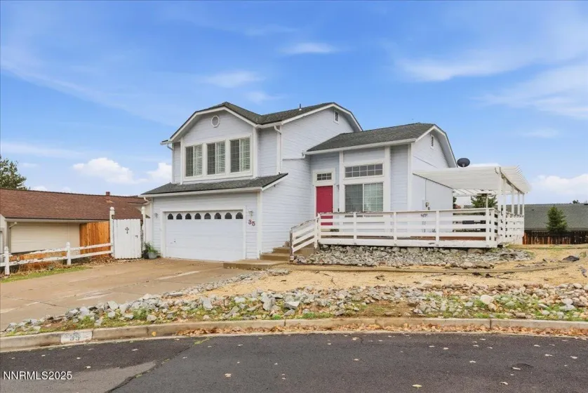 35 Roxy, Sparks, Nevada 89436, 3 Bedrooms Bedrooms, ,3 BathroomsBathrooms,Residential,Residential,Roxy,250058754