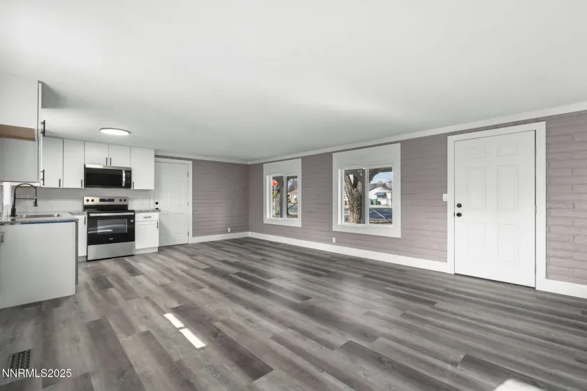 97 Prater, Sparks, Nevada 89431, 1 Bedroom Bedrooms, ,1 BathroomBathrooms,Residential,Residential,Prater,250058756