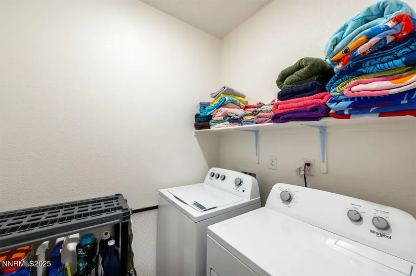 720 Butte Creek, Dayton, Nevada 89403, 4 Bedrooms Bedrooms, ,3 BathroomsBathrooms,Residential,Residential,Butte Creek,250057515