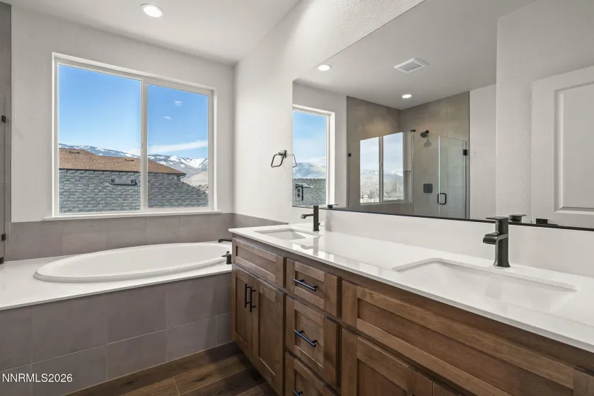 1302 Grove, Carson City, Nevada 89701, 4 Bedrooms Bedrooms, ,4 BathroomsBathrooms,Residential,Residential,Grove,250056988