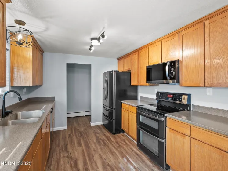 3050 Eastlake, Washoe Valley, Nevada 89704, 3 Bedrooms Bedrooms, ,2 BathroomsBathrooms,Residential,Residential,Eastlake,250057878