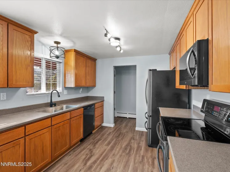 3050 Eastlake, Washoe Valley, Nevada 89704, 3 Bedrooms Bedrooms, ,2 BathroomsBathrooms,Residential,Residential,Eastlake,250057878