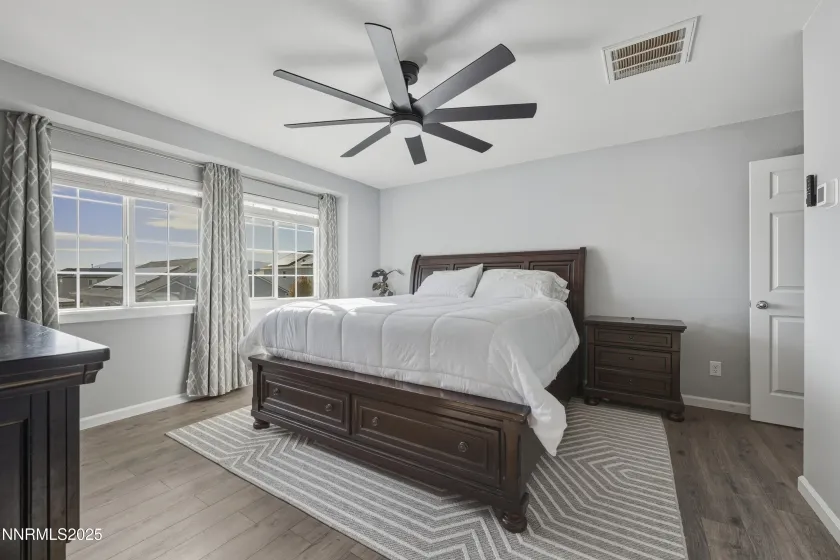 1326 Stock Horse, Sparks, Nevada 89436, 3 Bedrooms Bedrooms, ,3 BathroomsBathrooms,Residential,Residential,Stock Horse,250058758