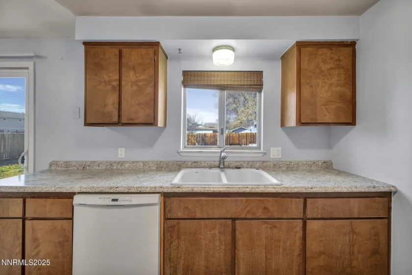 650 Mc Lean, Fallon, Nevada 89406, 3 Bedrooms Bedrooms, ,1 BathroomBathrooms,Residential,Residential,Mc Lean,250058760