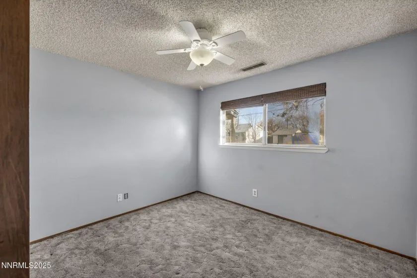 650 Mc Lean, Fallon, Nevada 89406, 3 Bedrooms Bedrooms, ,1 BathroomBathrooms,Residential,Residential,Mc Lean,250058760