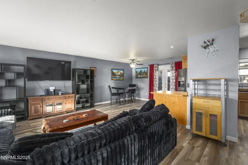 112 Eaglewood, Fernley, Nevada 89408, 3 Bedrooms Bedrooms, ,2 BathroomsBathrooms,Residential,Residential,Eaglewood,250058762