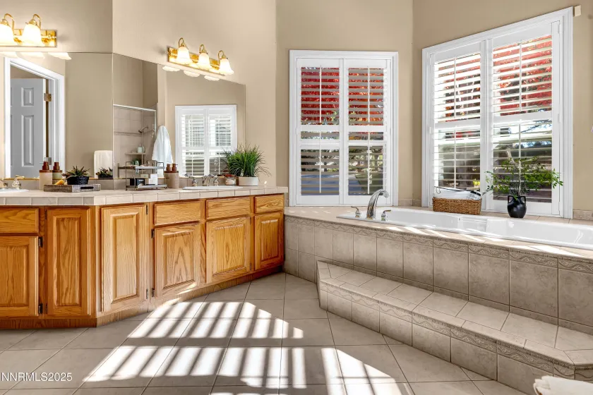 1851 Three Mile, Reno, Nevada 89509, 5 Bedrooms Bedrooms, ,4 BathroomsBathrooms,Residential,Residential,Three Mile,250057381