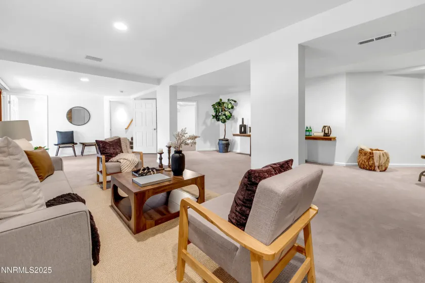 1851 Three Mile, Reno, Nevada 89509, 5 Bedrooms Bedrooms, ,4 BathroomsBathrooms,Residential,Residential,Three Mile,250057381