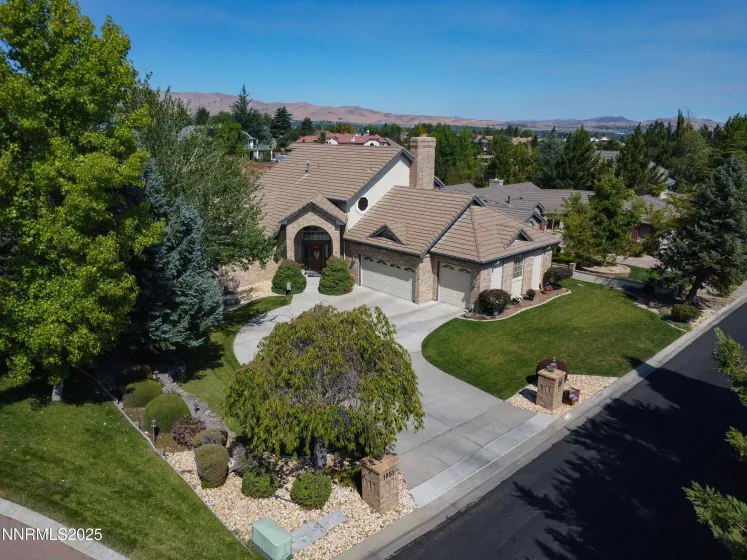 1851 Three Mile, Reno, Nevada 89509, 5 Bedrooms Bedrooms, ,4 BathroomsBathrooms,Residential,Residential,Three Mile,250057381