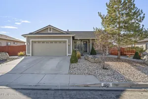 18261 Grizzly Bear, Reno, Nevada 89508, 3 Bedrooms Bedrooms, ,2 BathroomsBathrooms,Residential,Residential,Grizzly Bear,250058771