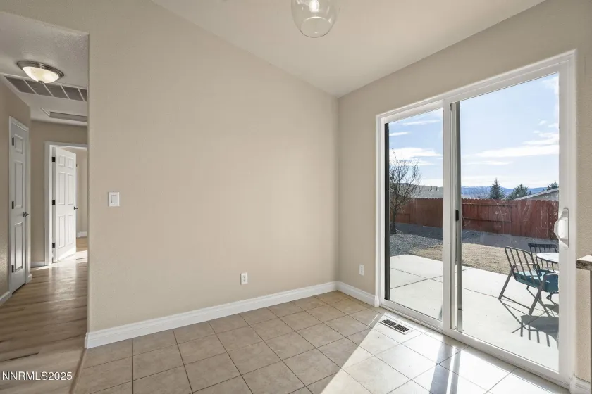 18261 Grizzly Bear, Reno, Nevada 89508, 3 Bedrooms Bedrooms, ,2 BathroomsBathrooms,Residential,Residential,Grizzly Bear,250058771